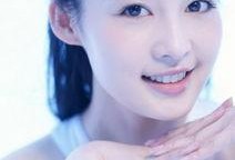 李沁最新八卦爆料新闻,神秘男友身份引热议